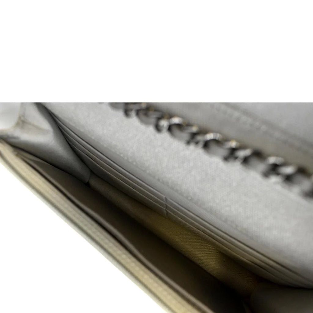 Pre-Owned Classic Quilted Light Space Canvas 2.55 Grey Reissue WOC Charm Crossbody Bag
