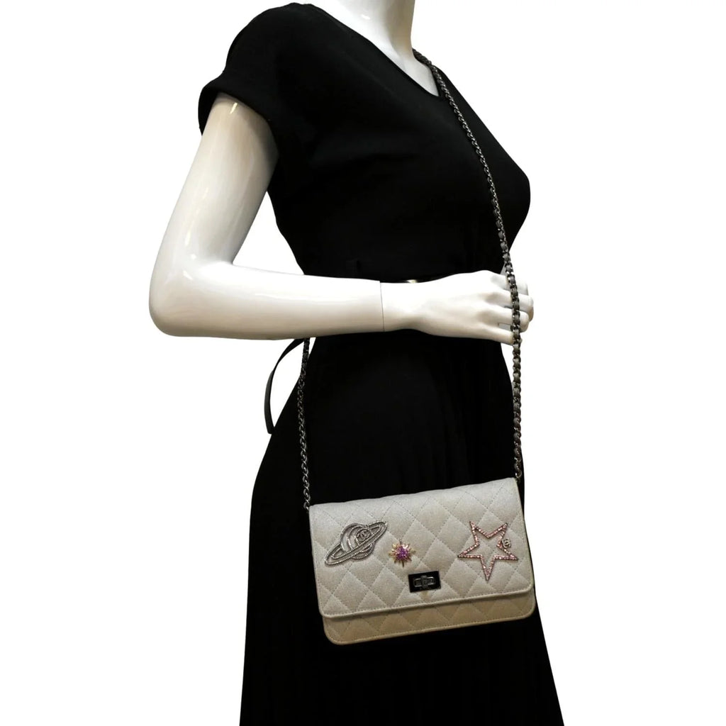 Pre-Owned Classic Quilted Light Space Canvas 2.55 Grey Reissue WOC Charm Crossbody Bag